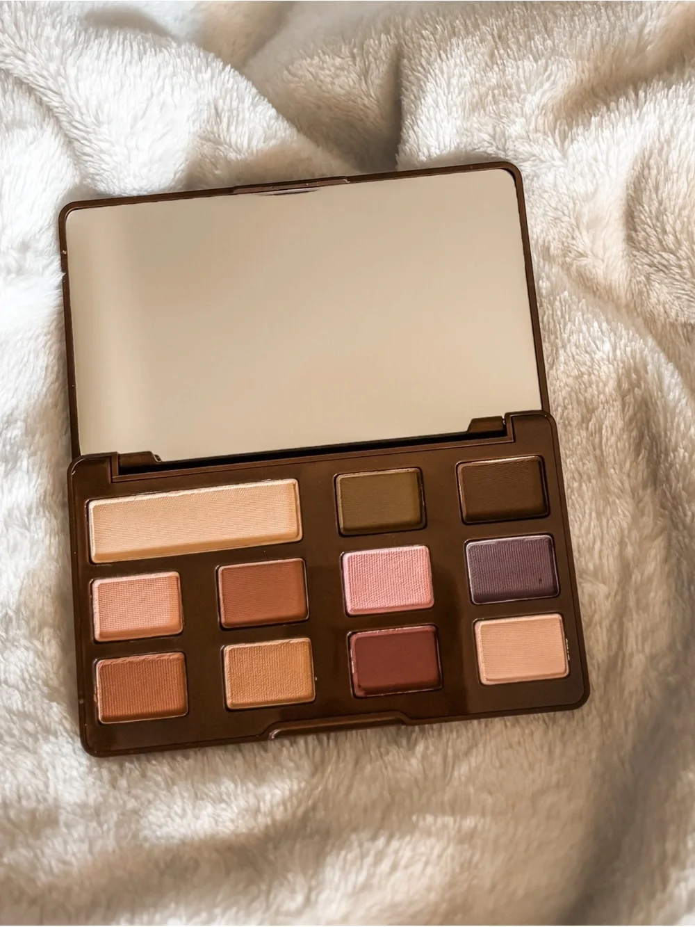 NIB! Too Faced Chocolate Chip Eyeshadow Palette